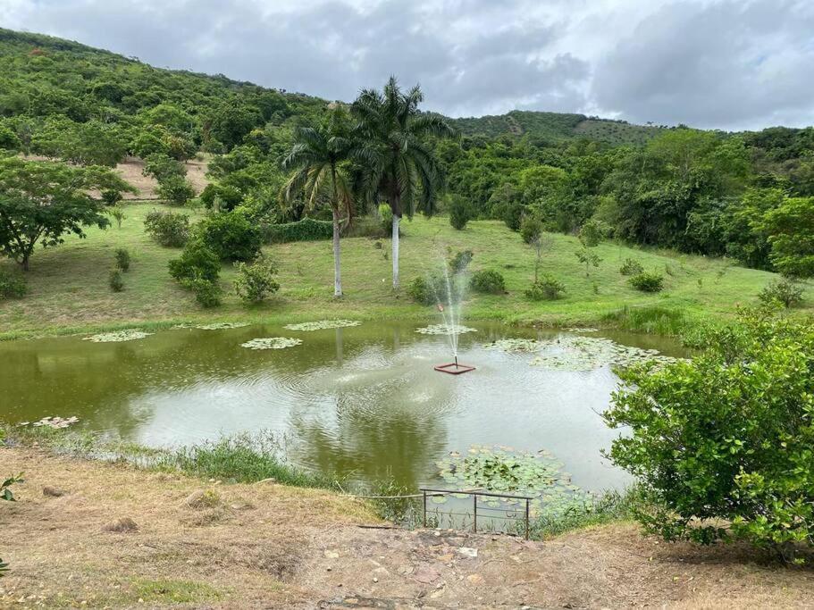 Finca Campestre Con Hermosa Vista Anapoima Eksteriør billede